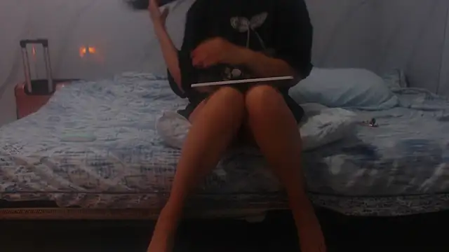 Snapshot of sabrina_v_ chatting on 23, 11, 2025 sabrina v online show from 23, 11, 2025