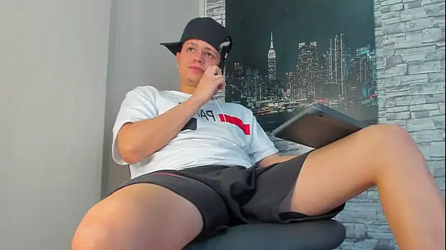 Themasterhades 777 online show from 23, 10, 2025