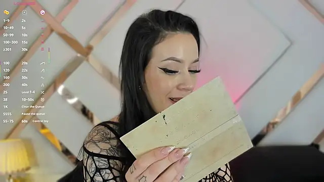 Snapshot of Mariee_rosee chatting on 19, 9, 2025 Mariee rosee online show from 19, 9, 2025