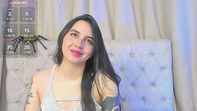 Snapshot of kaylee_lee chatting on 16, 10, 2025 kaylee lee online show from 16, 10, 2025