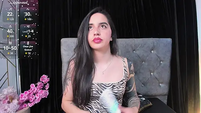 Snapshot of kaylee_lee chatting on 12, 11, 2025 kaylee lee online show from 12, 11, 2025