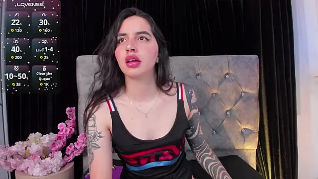 Snapshot of kaylee_lee chatting on 21, 11, 2025 kaylee lee online show from 21, 11, 2025