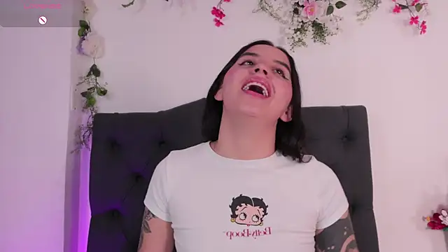 kaylee lee online show from 24, 4, 2026