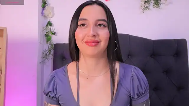 kaylee lee online show from 15, 7, 2026