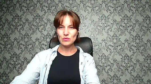 Snapshot of Kelly_Kisss chatting on 17, 10, 2025 Kelly Kisss online show from 17, 10, 2025