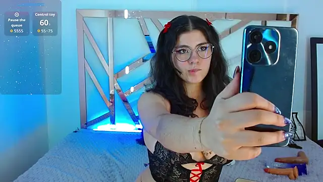 hannia baileys online show from 15, 12, 2025