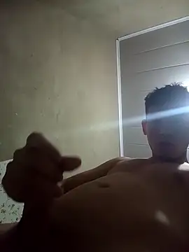 Henriquepauzao10 online show from 26, 10, 2025