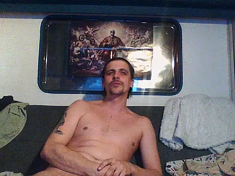 Snapshot of LesEspagnols chatting on 5, 4, 2026 LesEspagnols online show from 5, 4, 2026