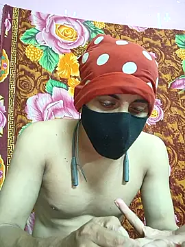 Seducing couple online show from 25, 6, 2026