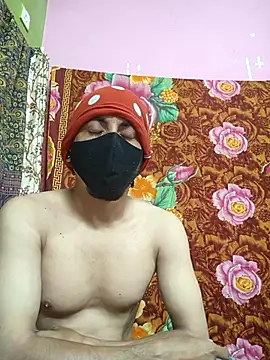 Seducing couple online show from 8, 7, 2026