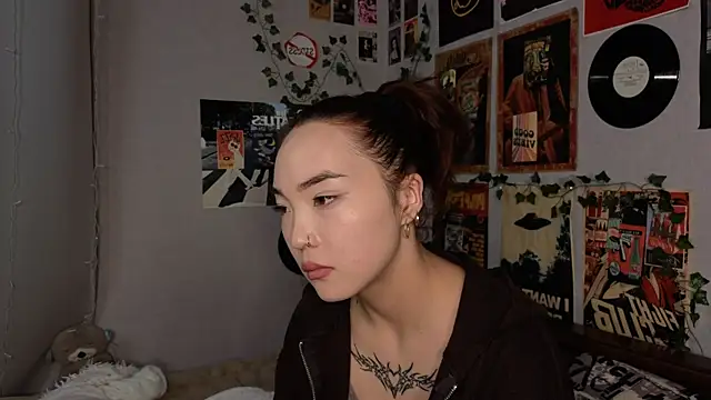 OdetteBiddy online show from 29, 11, 2025