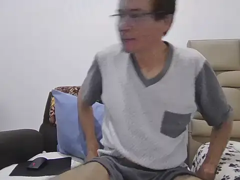 Snapshot of skinnylatino51 chatting on 31, 5, 2026 skinnylatino51 online show from 31, 5, 2026