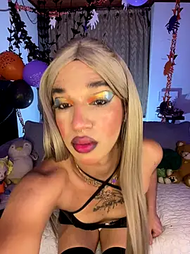 Snapshot of terra_sunligth chatting on 18, 10, 2025 terra sunligth online show from 18, 10, 2025