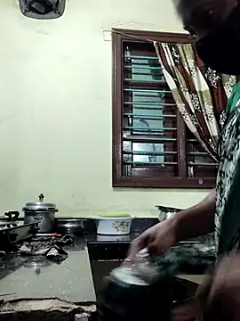 papukurty online show from 28, 9, 2025