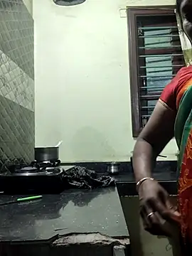 papukurty online show from 4, 3, 2026