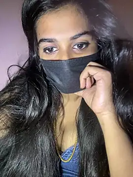 umairahaasan 1 online show from 7, 3, 2026