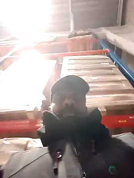 frenchblackc31 online show from 2, 12, 2025