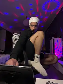 1Richrichard1 online show from 7, 6, 2026