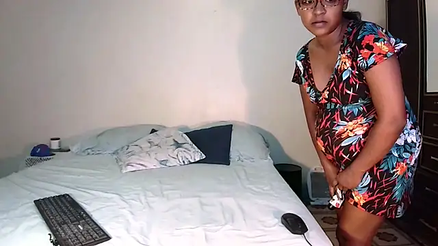 indiansweetflava online show from 26, 4, 2026