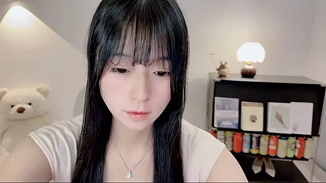 Onechestnut online show from 27, 6, 2026