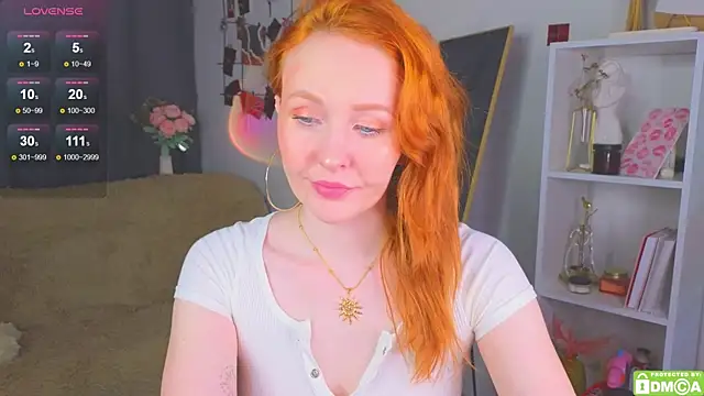 JoyceJones online show from 2, 10, 2025