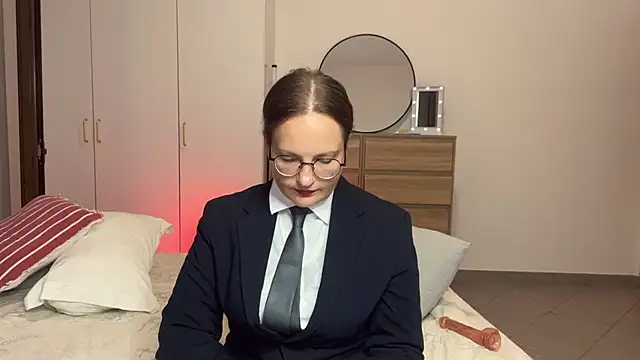 UnderWunder online show from 5, 8, 2026