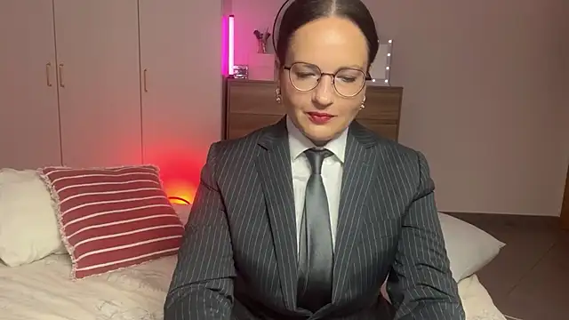 UnderWunder online show from 9, 8, 2026