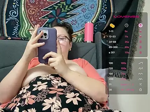 GirlSquirt online show from 26, 4, 2026