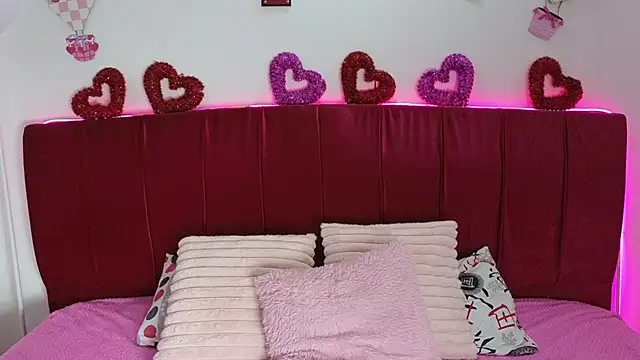 cuteeimy online show from 26, 2, 2026