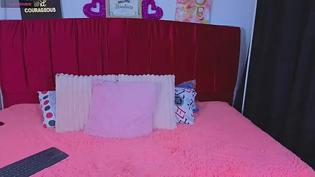 cuteeimy online show from 7, 7, 2026