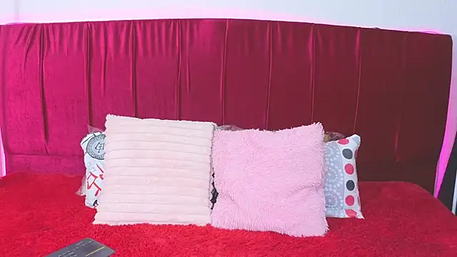 cuteeimy online show from 24, 7, 2026