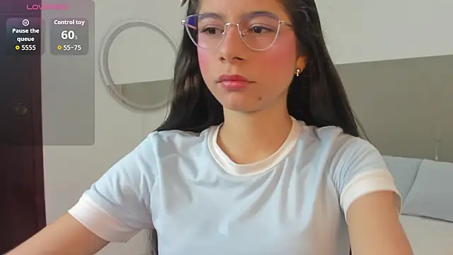 carlina 15 online show from 9, 2, 2026