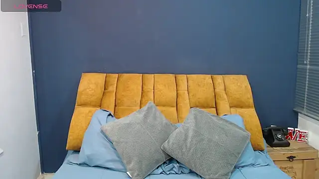 KendraaSimons online show from 15, 4, 2026