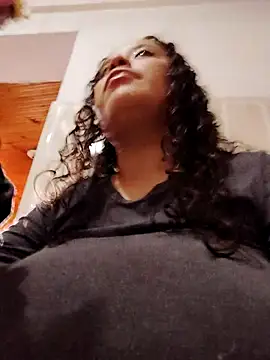 Snapshot of You-sexy-starr chatting on 12, 10, 2025 You-sexy-starr online show from 12, 10, 2025