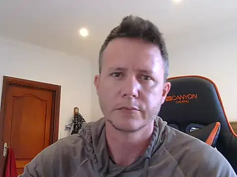 TroyDieselXXX online show from 11, 4, 2026