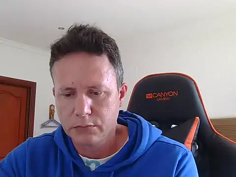 TroyDieselXXX online show from 23, 4, 2026