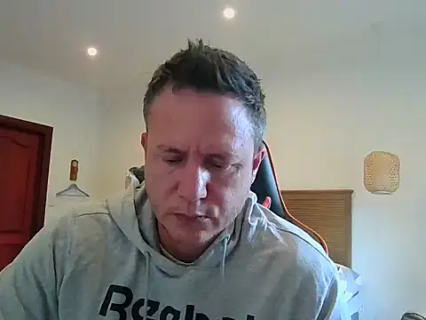 TroyDieselXXX online show from 23, 7, 2026