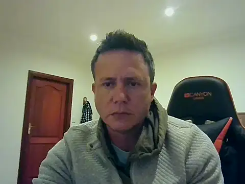 TroyDieselXXX online show from 29, 7, 2026