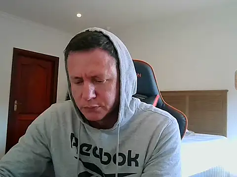 TroyDieselXXX online show from 30, 7, 2026