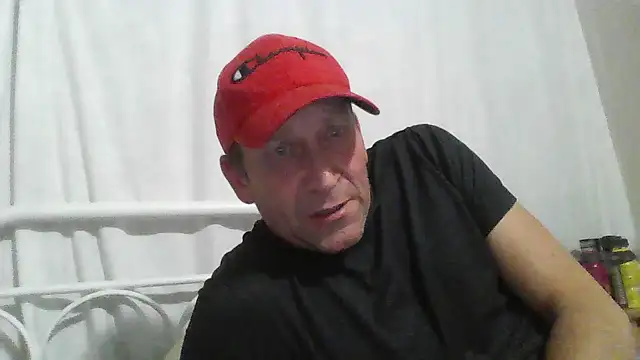 Scooter197352 online show from 27, 4, 2026