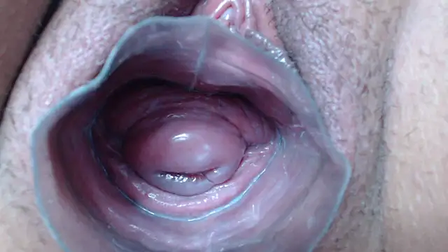 Snapshot of Princess_pussy01 chatting on 5, 11, 2025 Princess pussy01 online show from 5, 11, 2025