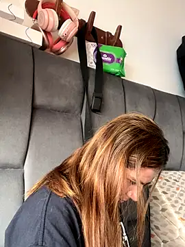 AllieYourGirl online show from 9, 10, 2025