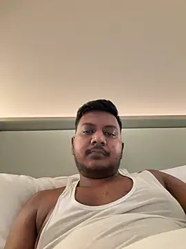 viv77 online show from 13, 3, 2026