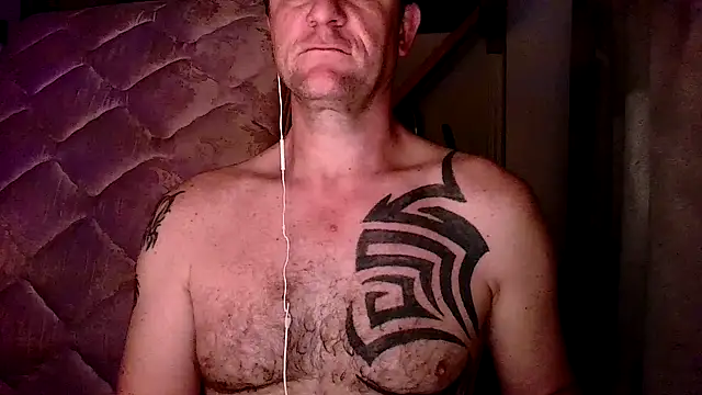 Snapshot of Yournaughty chatting on 25, 11, 2025 Yournaughty online show from 25, 11, 2025