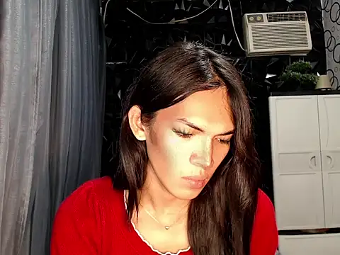 ladyhotcuming online show from 24, 6, 2026