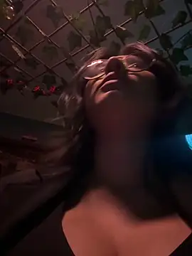 Snapshot of Michelle_Zoe chatting on 12, 10, 2025 Michelle Zoe online show from 12, 10, 2025