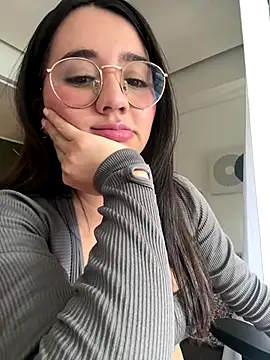 Snapshot of Michelle_Zoe chatting on 22, 11, 2025 Michelle Zoe online show from 22, 11, 2025