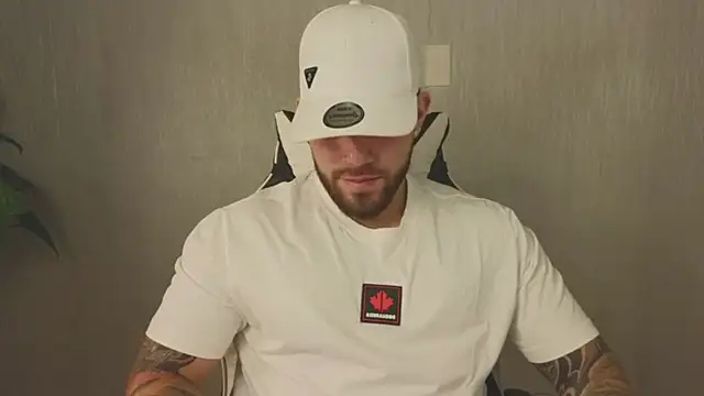 Ades Lowe online show from 6, 11, 2025