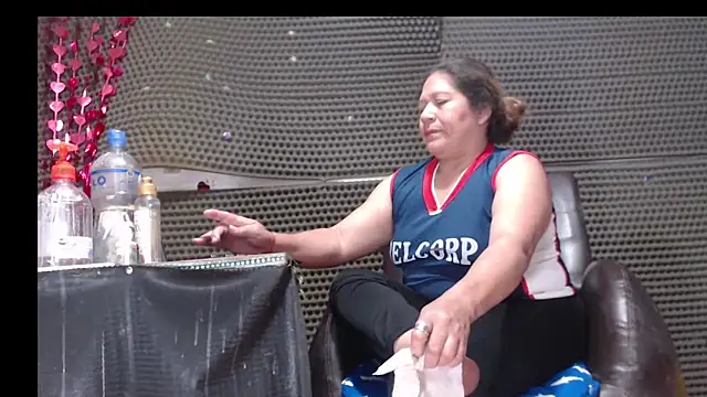 Alisson Sodomy online show from 24, 4, 2026