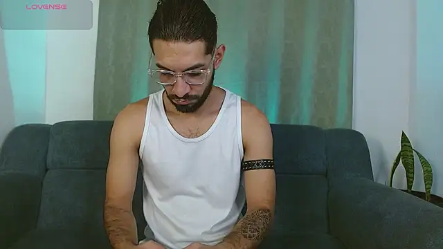 ReyPablo1 online show from 2, 10, 2025